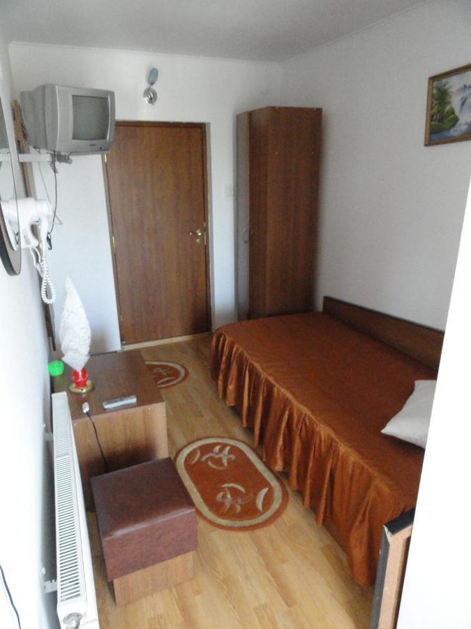 Pensiune Restaurant Avangarde Piteşti Dış mekan fotoğraf