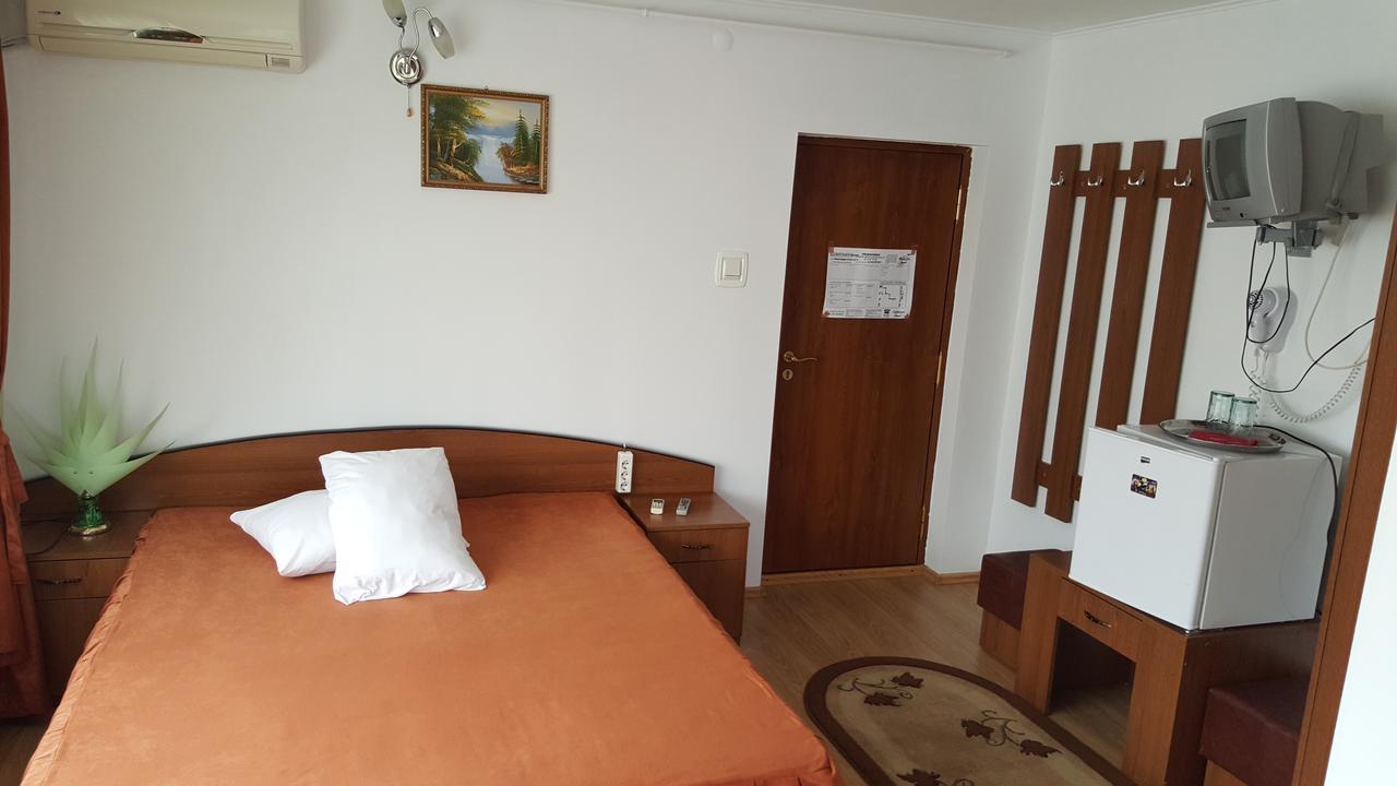 Pensiune Restaurant Avangarde Piteşti Dış mekan fotoğraf